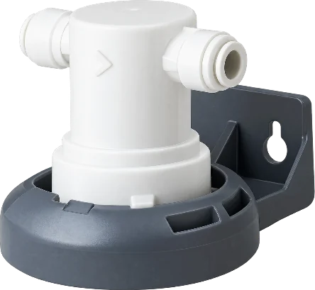 FLUUX quick-change filter head on its wall bracket